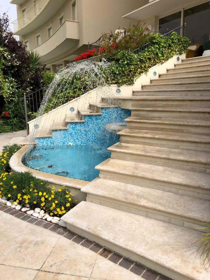 Hotel La Rosa Cattolica Kültér fotó